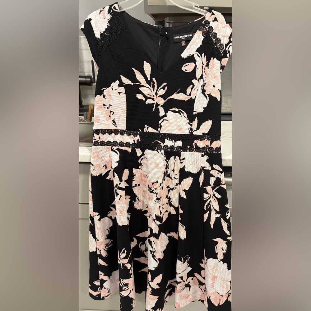 Karl Lagerfeld  Black and Pink Dress   Size 6
V neck